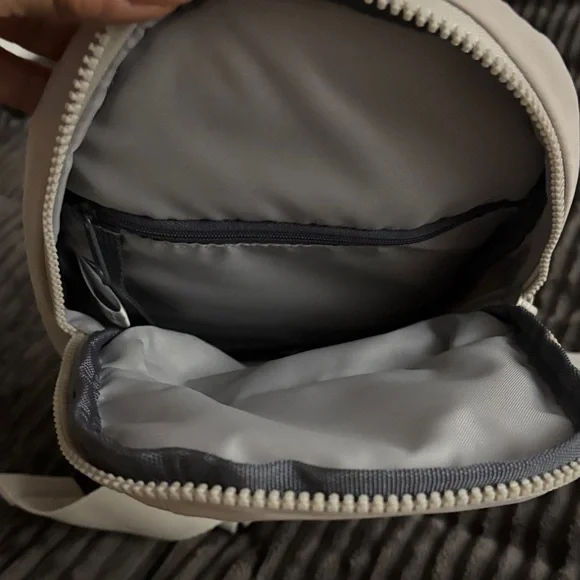 Adidas Alumina Grey Crossbody Bag with Logo - Picture 7 of 14